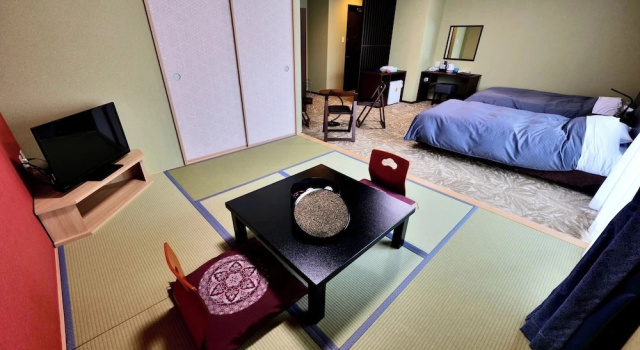 Четырёхместный номер Standard Hotel Granjam Tsugaike