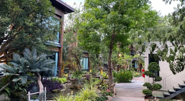 Tolopoti Hotel&Resort, Rezervovat Hotel Levné hotely v Central Thailand