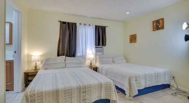 Коттедж с 2 комнатами Whittier Duplex Unit Near Beaches & Hiking!