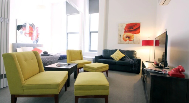 Essence of Degraves - Rejuvenate Stays, Забронировать Апартаменты/квартира Апартаменты Мельбурна, рядом с The Butterfly Club, Апартаменты/квартира