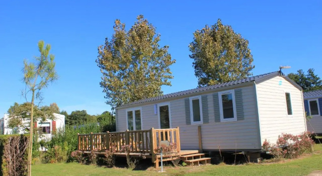 Кровать в общем номере Camping Le Marqueval