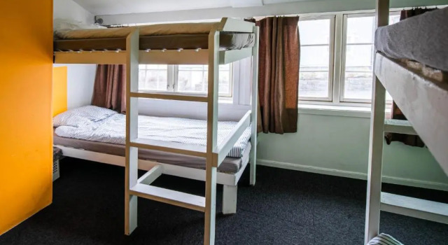 Кровать в общем номере The Tromso Hostel