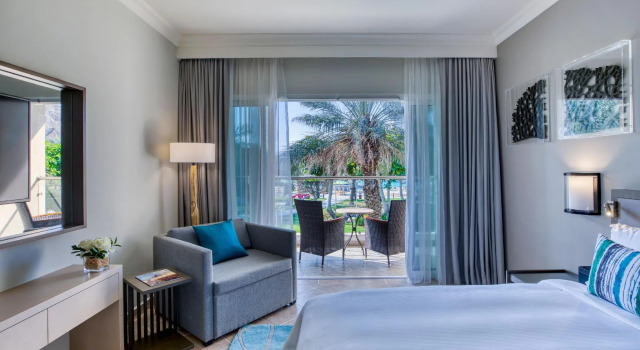 Двухместный номер Fujairah Rotana Resort & Spa - Al Aqah Beach