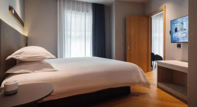 Люкс Deluxe Jinjiang Inn Yangzhou Yizhen North Daqing Road