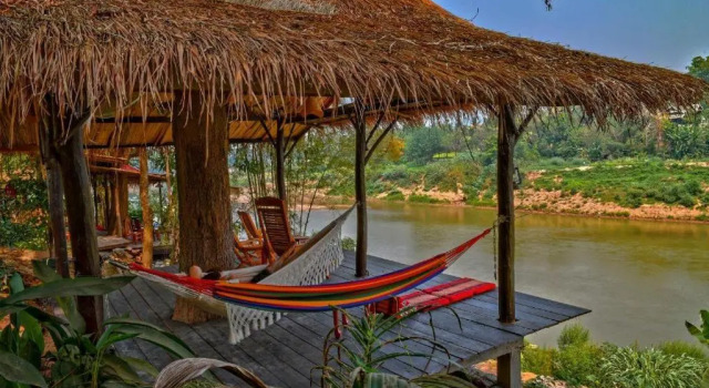 Sa Sa Lao, Varaa Hotelli Hotellit Luang Prabang uima-altaalla, Uima-allas