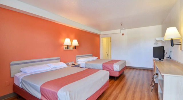 Четырёхместный номер Deluxe Motel 6-Twentynine Palms, CA