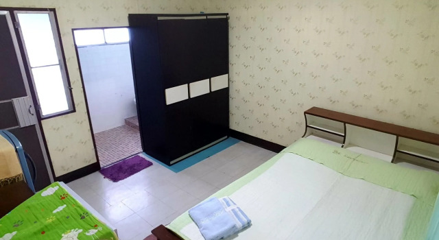 Hug Chang House