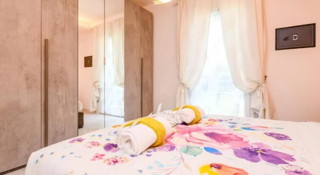 Una Terrazza sul Lago A03, Prenota Appartamento Hotel a Veneto con piscina, Piscina