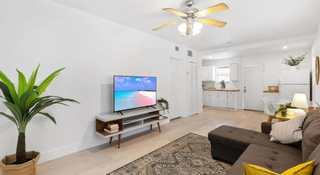 Апартаменты Dreamy 1-bedroom apt Walking Distance to Las Olas