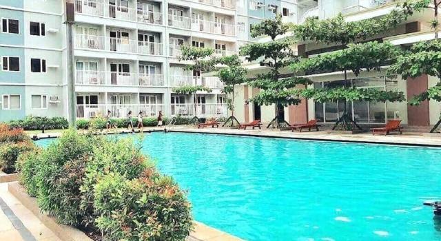 Staycation In QC Trees Residences, Забронировать Отель Отели Патерос с парковкой, Парковка