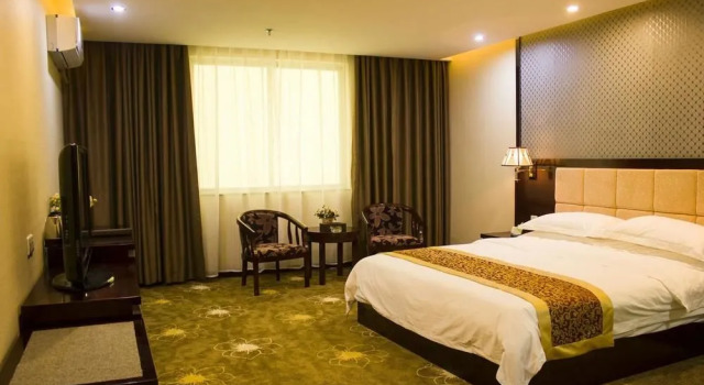 One More Day Hotel, Rezerwuj Hotel Hotele w Nanning z parkingiem, Parking