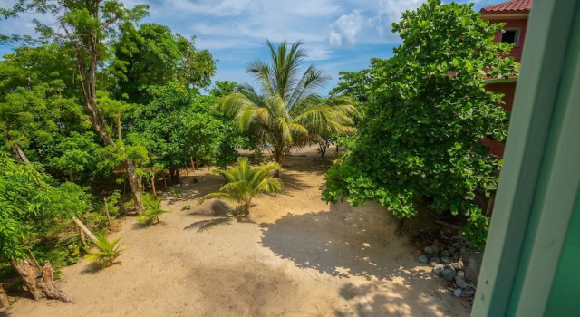 Rivera's Beach House - 2nd Floor 1 Bedroom Apts