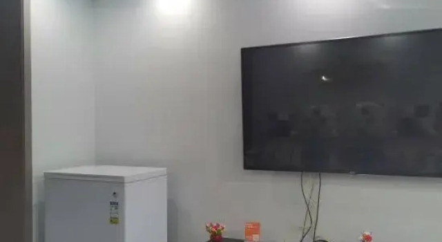 Lianyungang Minghua Homestay, Prenota Hotel Hotel a Jiangsu con parcheggio, Parcheggio