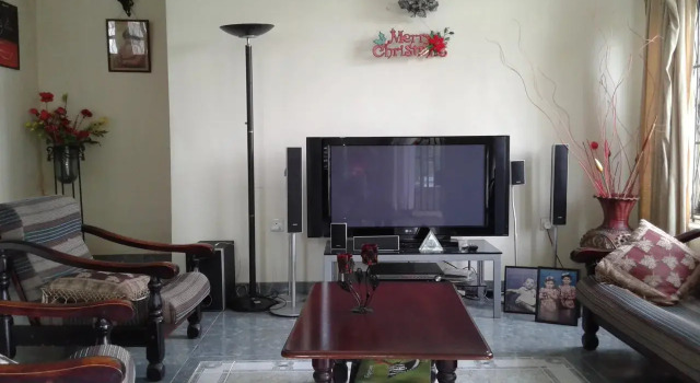 Kandy Hill Breeze ( Home Stay)