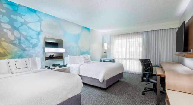 Четырёхместный номер Standard Residence Inn Tampa Downtown