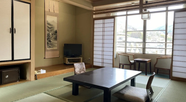 Refresh In Hirugami No Mori, Prenota Hotel Achi 