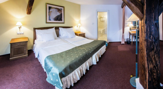 Номер Deluxe с видом на город Hotel Dvorak Cesky Krumlov