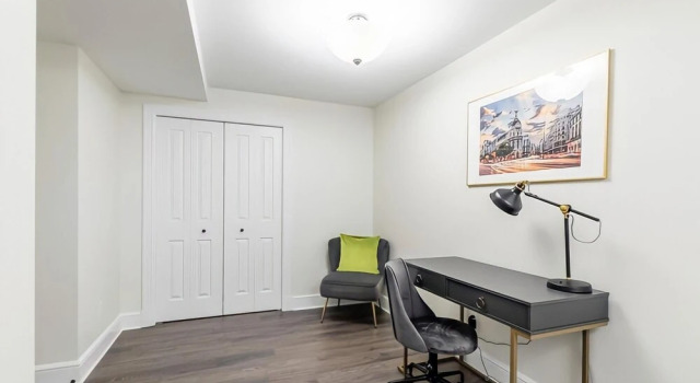 Rideau Comfort 2BD 1BA Apartment Free Parking