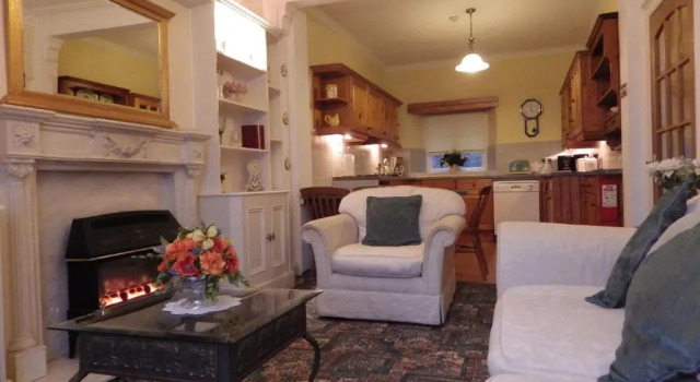 Апартаменты The Central Guesthouse