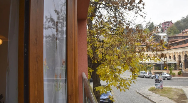 Апартаменты c 1 комнатой с балконом и с видом на город Apartments Plovdiv