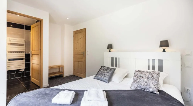 Номер Standard Дуплекс с балконом Chalet Les Amis