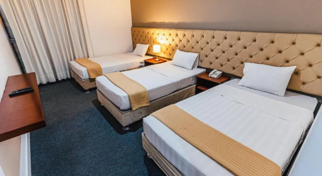 Трёхместный номер Standard Hotel Hacienda Lima Norte