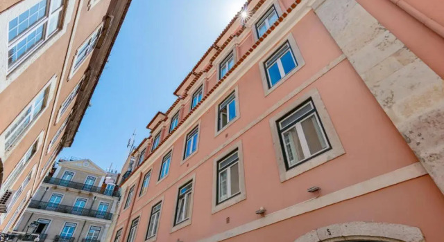 Апартаменты Chiado Prime Camões Apartment