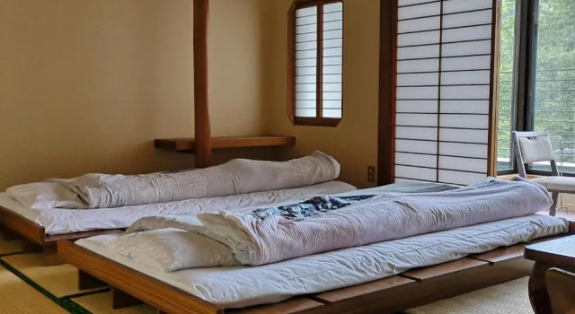 Hiranoya, Prenota Hotel  
