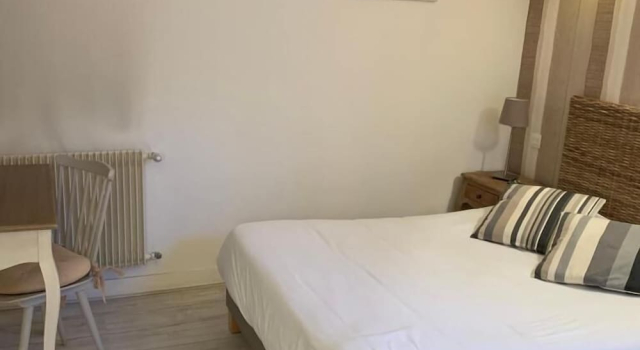 Двухместный номер Standard Цокольный этаж Hôtel de la Plage et des Falaises, Villers sur Mer