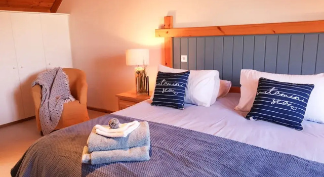 Коттедж 4 Bedroomed Holiday Home Close to the Beach