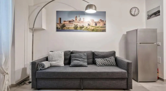 Bellamantova 2, Book Hotel Hotels in Mantova with a Pool, Swimming Pool