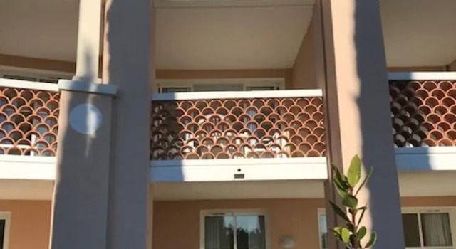 Studio In Saint Raphael With Pool Access And Enclosed Garden