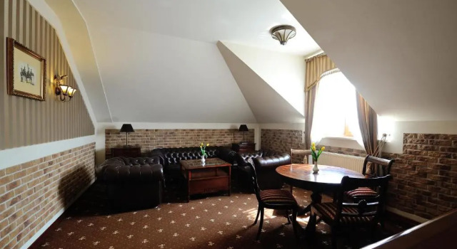 Люкс Hotel Diament Arsenal Palace Katowice - Chorzów