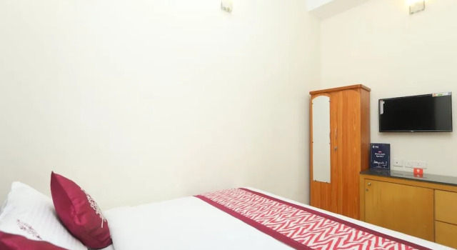 OYO 10543 Maks Stay, Забронировать Отель Отели штата Тамилнада с завтраком, Завтраки