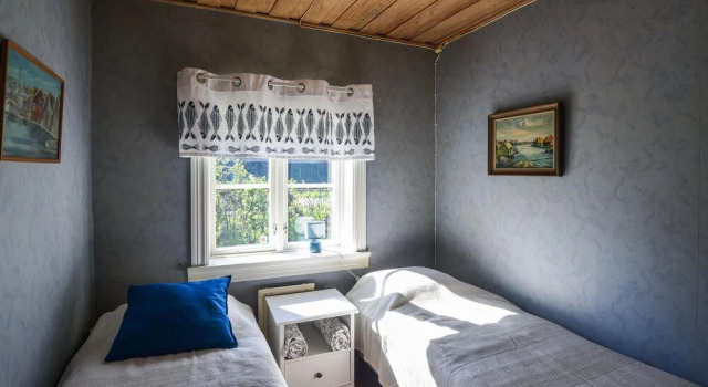 Nice Home In Munkedal With Lake View, Book Hotel  