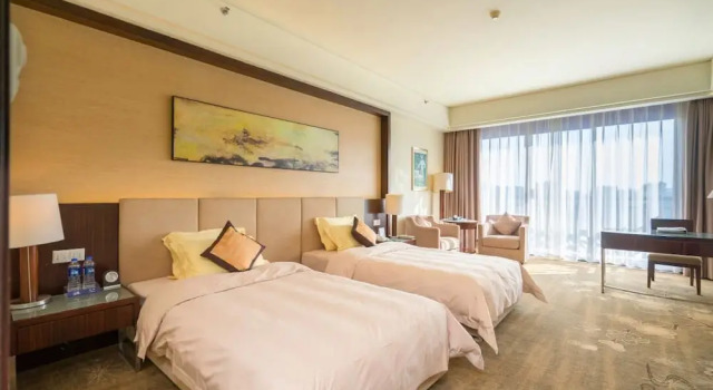 Dongguang Richwood Garden Hotel
