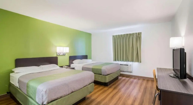 Четырёхместный номер Standard Dakota Inn Fargo