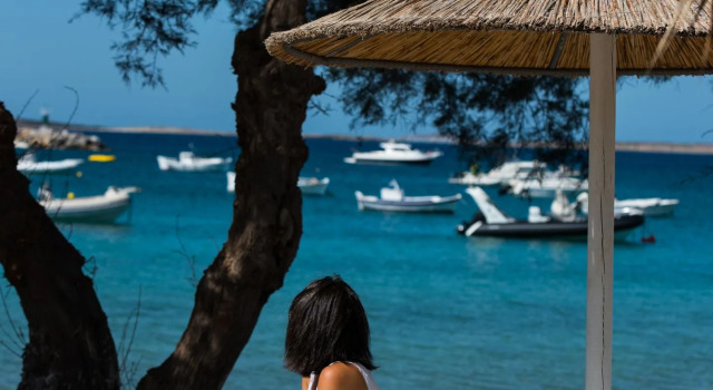 Ostria Studios & Apartments, Prenota Appartamento Aliki Paro