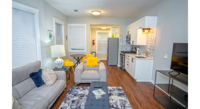 Remodeled Modern 1BR 1BA Apt Near Downtown 5min Pearl