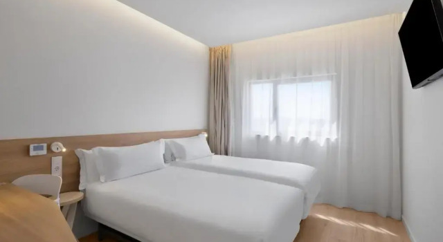 Двухместный номер Standard B&B HOTEL Viana do Castelo