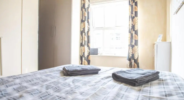 Ibstock Self Catered Apartment, Varaa Huoneisto Asunnot kohteessa Merseyside, Huoneisto