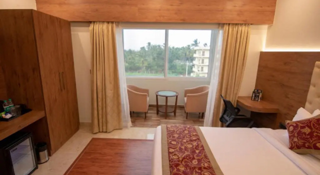 Двухместный номер Superior Royal Lotus View Resotel