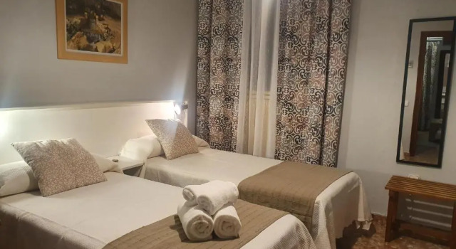 LUNA-Guest Rooms, Reserva ahora Hotel Alcalá de Guadaíra Sevilla provincia