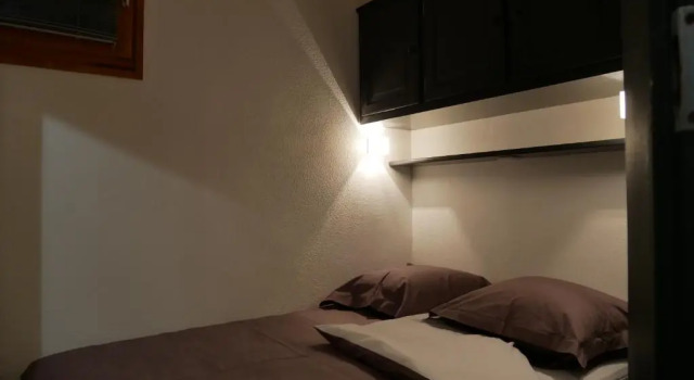 Appartement 4 personnes au pied des pistes du Linga à CHÂTEL, Prenota Appartamento Hotel a Alvernia con parcheggio, Parcheggio
