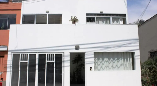 Monterrico Suites Hotel