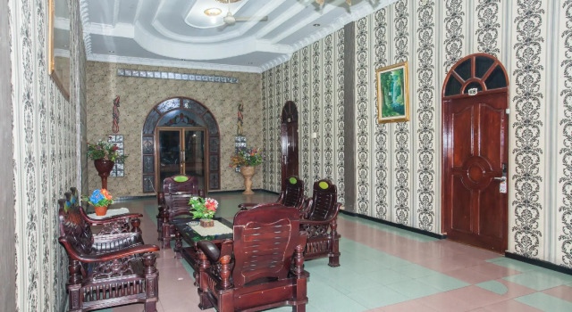 OYO 1140 Hotel Tresya Tanjung Balai, Reserva ahora Hotel Tanjung Balai North Sumatra Province
