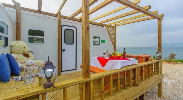 Healing Caravan - Caravan Park, Забронировать Отель Отели Кодже с парковкой, Парковка