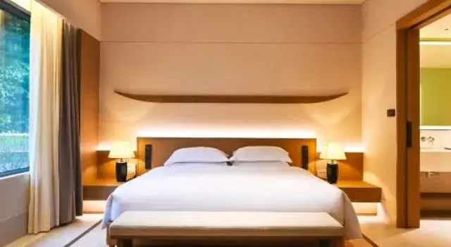 Люкс с видом на горы China Overseas Hotspring Resort