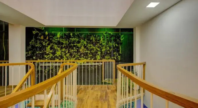Treebo Trend 10By D2V, Забронировать Отель Отели штата Кералы с парковкой, Парковка