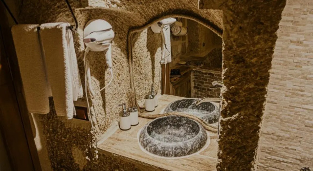 Двухместный люкс Sur Cave Hotel